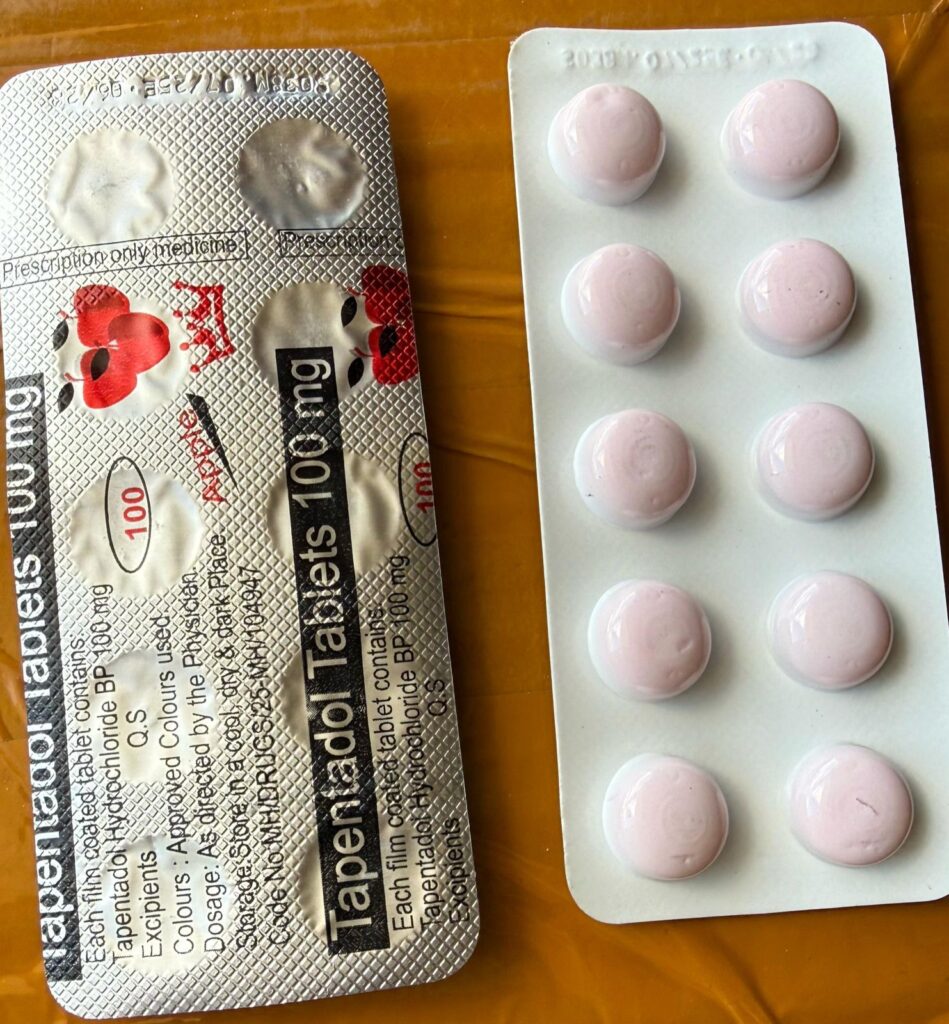 RED TAPENTADOL 100MG