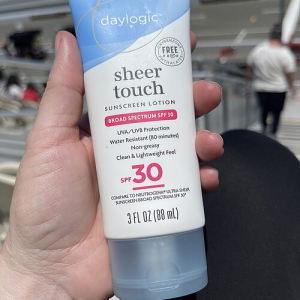 Neutrogena Ultra Sheer Sunscreen SPF 50